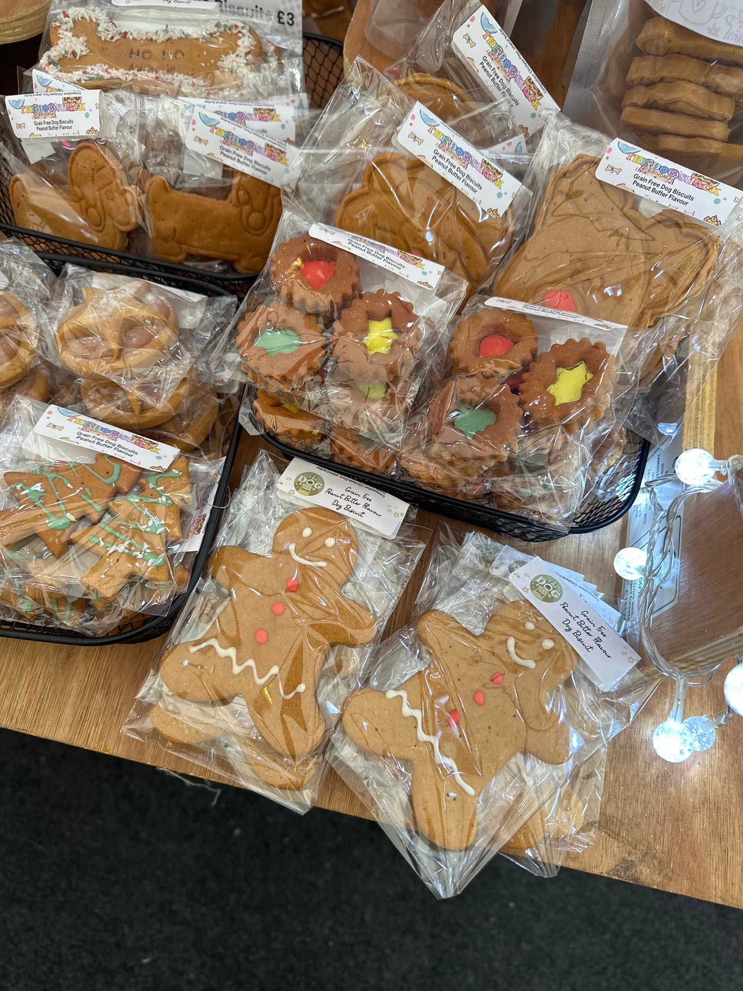 Pk 3 Christmas Mini Jammy Dodgers Grainfree Dog Biscuit