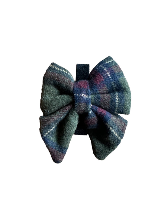 Sailor Bow Tie  - Green Tweed
