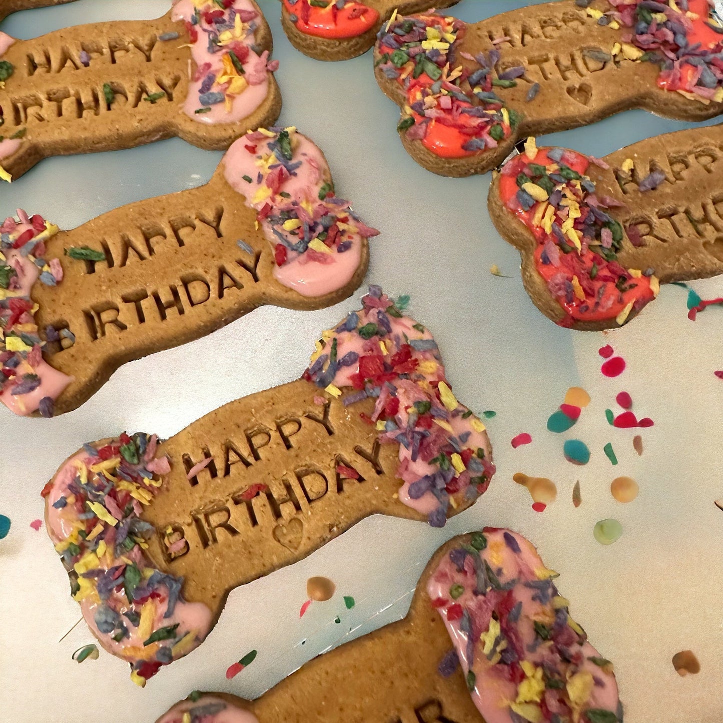 Dog Bakery Happy Birthday Peanut Butter large Dog Bone Biscuits Wholesale
