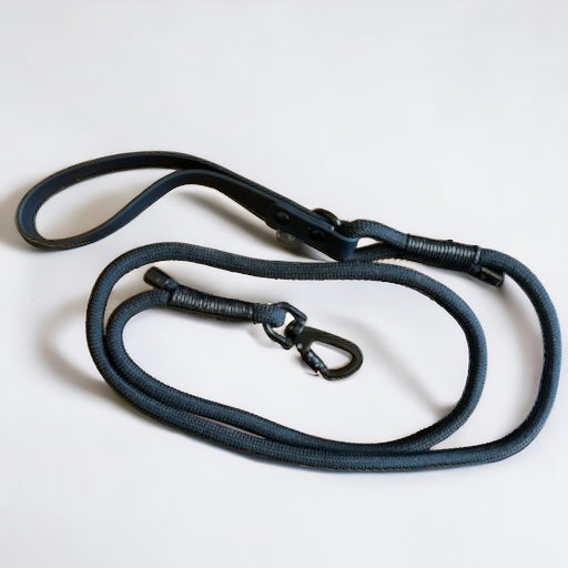 Rope Lead With Waterproof Handle - Black